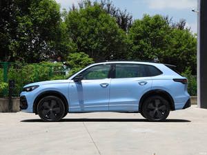 Vente flash Voitures d'occasion Volkswagen <span class=keywords><strong>Tiguan</strong></span> L Pro <span class=keywords><strong>2019</strong></span> <span class=keywords><strong>Essence</strong></span> 5 portes 5 places SUV 330TSI 2 roues motrices Taille des pneus R18 - Product Image 4