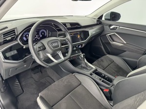 รถยนต์มือสอง ปี 2019 <span class=keywords><strong>Audi</strong></span> <span class=keywords><strong>Q3</strong></span> 40 TFSI <span class=keywords><strong>Sportback</strong></span> <span class=keywords><strong>S</strong></span>-<span class=keywords><strong>line</strong></span> SUV พร้อมห้องโดยสารแบบ Virtual Cockpit และหลังคา Panoramic Sunroof พร้อมส่งออก มีสินค้าในสต็อก - Product Image 5