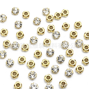 Strass 4D en forme de griffe, 6 mm, à quatre trous, perle ronde facettée pour vêtements, chaussures, sacs, accessoires, fabrication de bijoux DIY - Product Image 2