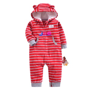 Pyjama bébé en polaire à boutons, vêtements décontractés, combinaison d'hiver mignonne pour bébé, garçons et filles, vente chaude - Product Image 1