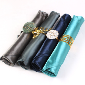 Luxe Jolie <span class=keywords><strong>Rose</strong></span> Or Anneau Serviettes Fantaisie Porte-Serviettes Élégant Métal Jaune Minimaliste Bling <span class=keywords><strong>Serviette</strong></span> Anneaux Décoratifs - Product Image 6