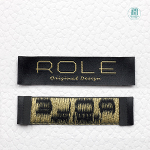 <span class=keywords><strong>Étiquettes</strong></span> tissées OEM <span class=keywords><strong>de</strong></span> gros bon marché d'usine <span class=keywords><strong>de</strong></span> Shenzhen personnalisées plus <span class=keywords><strong>de</strong></span> marque <span class=keywords><strong>de</strong></span> tissage <span class=keywords><strong>de</strong></span> style pour les <span class=keywords><strong>vêtements</strong></span> - Product Image 4
