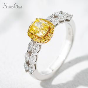 Anillo de Compromiso Unisex Clásico con Halo de Oro Blanco de 18K y Diamante Amarillo Cultivado en Laboratorio HPHT de Corte Cojín de 1ct 4.4*4.7mm de Starsgem, 2.8g - Product Image 2