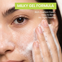 Fabricant OEM ODM de nettoyant moussant pour le visage à la vitamine C éclaircissant la peau