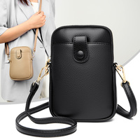 Toptan 2022 yumuşak Pu deri dikey bölüm Lychee bayanlar Messenger tek kollu çanta Crossbody telefon kılıfı cep telefonu çanta