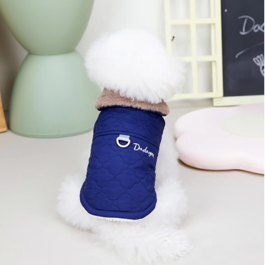 Fashionable Three Colors Pet Coat With Warm Fur Collar Dog Winter Clothes Windproof Vest For Pet Dog Cat