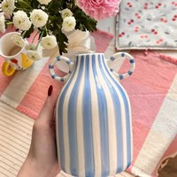 Vase en céramique à double oreilles, rayé, peint à la main, motif bébé pleurant, style nordique frais, décoration de bureau, fleurs séchées, décoration de la maison
