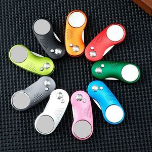 Herramienta de Reparación de Divots de Aluminio con Logotipo Personalizado, Tipo Navaja, con Marcador de Pelota de Golf Desmontable - Product Image 5