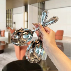 Cuchara de Servir de Acero Inoxidable, Forma de Perla, Mango Largo, Tamaño Grande, Material de Grado Alimenticio, para Uso en Restaurantes, Hoteles y Bufés - Product Image 4