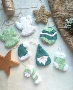 Decoración navideña Juegos de regalo Ideas Decoraciones en miniatura para el hogar Posavasos de aguja perforadora hechos a mano - Product Image 5