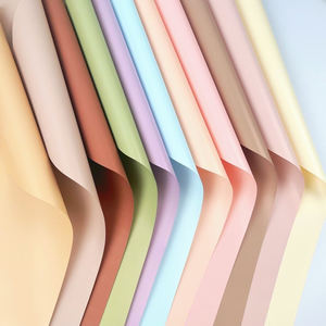 Papier d'emballage pour bouquet de fleurs imperméable bicolore de couleur unie de style coréen entier Papier d'emballage pour roses - Product Image 4