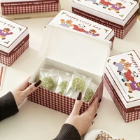 Boîte à friandises vintage rouge à carreaux vichy avec motif animalier de dessin animé, boîte d'emballage rectangulaire en papier pour biscuits et cadeaux de Noël