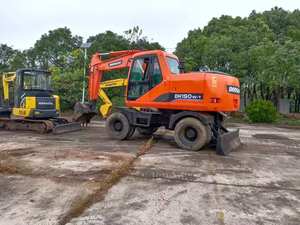 Excavadora de Ruedas Doosan DH150W-7 con Capacidad de Cucharón de 0.3m, Motor Cummins, Peso Operativo de 15 Toneladas - Product Image 2