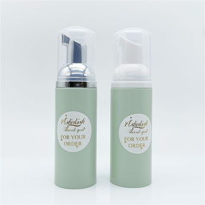 Marque privée Vente en gros Ensemble de mousse nettoyante pour extensions de <span class=keywords><strong>cils</strong></span> Shampooing moussant pour <span class=keywords><strong>cils</strong></span> parfumé à la pomme en bouteille verte Forme liquide - Product Image 2