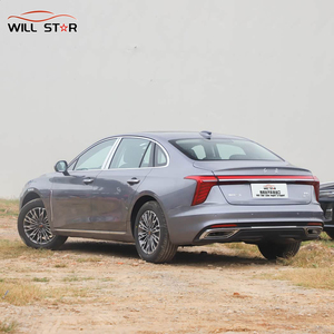 Nuevo Hongqi H5 Edición Deportiva de Lujo, Modelo 2026, Automático, Sedán Mediano, Elegante, Seminuevo - Product Image 6