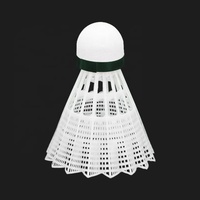 Fabricant pas cher prix 6 pièces Nylon Badminton navette formation pour les joueurs professionnels
