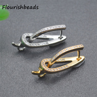 Accessoires de bijouterie Anti Fading 18K Plaqué or Métal Laiton CZ Pave Géométrique Triangle Boucle d'oreille Crochets Résultats