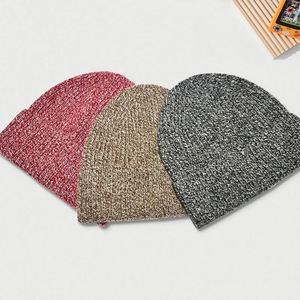 Bonnet en laine tricoté pour l'automne et l'hiver, épaissi, en fil AB, avec protection pour les oreilles - Product Image 2