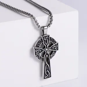 Collier Vintage Homme Viking Celtic Knot Cross en Acier Inoxydable