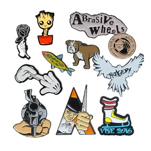 Fabricante de insignias: Pin de solapa de esmalte blando y duro para traje, broche de ropa de moda, pin para sombrero, insignia metálica con logotipo personalizado profesional, venta al por mayor - Product Image 6