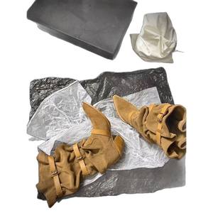 Botas vaqueras vintage de cuero para mujer, con punta, tacón grueso, diseño exclusivo y altura hasta la rodilla. - Product Image 5