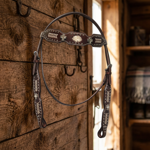 Bridon de cheval western en cuir marron véritable – Design élégant et personnalisé, confortable et durable, accessoire équestre d'extérieur - Product Image 3