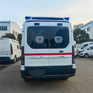 "Des véhicules d'urgence médicale haut de gamme F-ord entièrement équipés sont des ambulances" - Product Image 6