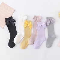 Uniforme scolaire d'automne et d'hiver en coton sans couture pour enfants, chaussettes hautes pour bébés filles, bas en tricot côtelé, chaussettes de genou pour bébé avec nœud mignon