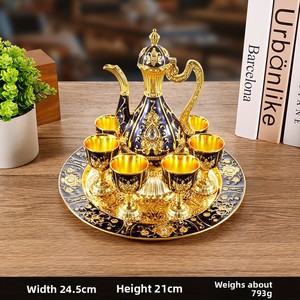 Juego de vino estilo palacio europeo al por mayor, botella de vino metálica con relieve y copas, juego de vino vintage para el hogar - Product Image 4