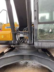 Excavatrice sur chenilles Hyundai 225LC-7 d'occasion bien entretenue 22 tonnes 112 kW Composants du noyau du moteur Vente bon marché - Product Image 5