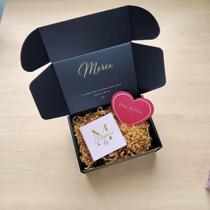 Custom Black Corrugated Mailer <b>Box</b> Gold Logo Printing Foldable Shipping Packaging Paper <b>Box</b> for Gift Cosmetic Apparel Packaging - Product Image 2