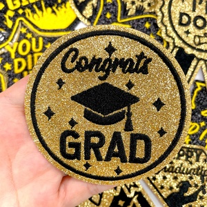 Parches de Graduación con Purpurina Dorada, Termoadhesivos, Apliques Bordados en PVC 3D, Insignia 'Lo Lograste', Decoración para Toga, Birrete y Gorro de Graduación, DIY - Product Image 4
