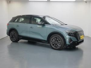 ออดี้ คิว5 อี-ทรอน ปี <span class=keywords><strong>2022</strong></span> รุ่น 40 อี-ทรอน สตาร์ไลท์ อิดิชั่น พร้อมชุดแต่งเมชา รถมือสองคุณภาพสูง - Product Image 3