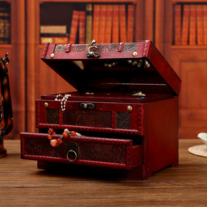 Caja de Joyería de Estilo Antiguo Mystic Arts con Espejo, Organizador de Maquillaje de Madera Roja para Uso en el Hogar y Bodas - Product Image 4