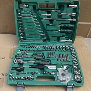 Kit <span class=keywords><strong>de</strong></span> <span class=keywords><strong>Herramientas</strong></span> Manuales <span class=keywords><strong>de</strong></span> Acero al Carbono 121 Piezas Juego <span class=keywords><strong>de</strong></span> Llaves para Reparación Mecánica <span class=keywords><strong>Automotriz</strong></span> OEM con Maletín Rígido - Product Image 3