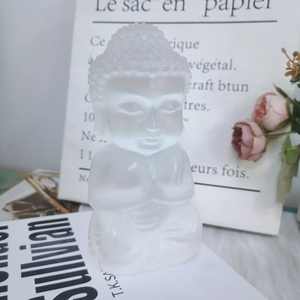 Vente en gros de sculptures de Bouddha en sélénite, cristal naturel de guérison, prix d'usine, gravure pour la décoration intérieure, thème bouddhiste pour Halloween - Product Image 3