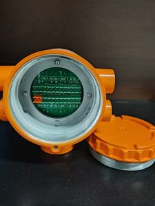 חיישן מפלס אולטרסוני למיכל דלק LPG/דיזל של Shkeqi, התקנה קלה, דיוק של 0.1%FS, עשוי אלומיניום יצוק, אחריות לשנה. - Product Image 2