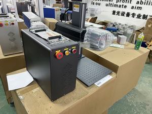Máquina de Marcado Láser de Fibra Tipo Split para Marcado de Materiales Metálicos, Marca <span class=keywords><strong>LAMBD</strong></span> Opcional - Product Image 5