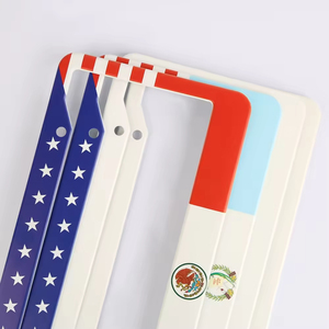 Cadre de plaque <span class=keywords><strong>d</strong></span>'<span class=keywords><strong>immatriculation</strong></span> de numéro de voiture bon marché de haute qualité cadre de plaque <span class=keywords><strong>d</strong></span>'<span class=keywords><strong>immatriculation</strong></span> de voiture cadres de licence personnalisés pour <span class=keywords><strong>d</strong></span>écorer - Product Image 1