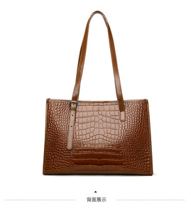 New Fashion Designer Crossbody Bags High Quality Genuine <b>Leather</b> Shoulder Messenger Bag Casual Totes Women Handbags and <b>Purses</b> - Product Image 4