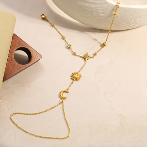 Pulsera de Acero Inoxidable Chapada en Oro de 18k con Incrustaciones de Diamantes en Forma de Sol, Luna y Estrella, Estilo Bohemio - Product Image 2