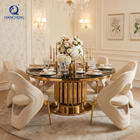 Italienischer Luxus-Esstisch mit Goldener Edelstahlbasis, Runder Bankett-Tisch, Moderne Hotel- und Hochzeitsmöbel, Glasplatte, Esszimmerstuhl-Set
