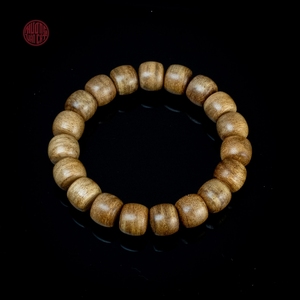 กำไลข้อมือไม้กฤษณาลูทอง ขนาด 12 มม. ลูกปัดกลม ประเภทที่ 2 ไม้กฤษณาแท้ สำหรับการทำสมาธิและสวมใส่ประจำวัน - Product Image 3