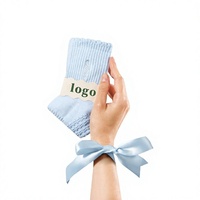 Chaussettes de yoga d'hiver personnalisées pour équipe, motif mignon, logo, antidérapantes, pour Pilates, avec revers tricoté