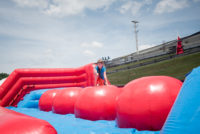Parcours d'obstacles gonflable GM-008, jeu de saut et de rebondissement avec matériau PVC commercial et garantie de 3 ans