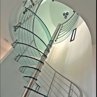 Tangga Spiral Melingkar Modern Bergaya dengan Kaca Tempered untuk Interior