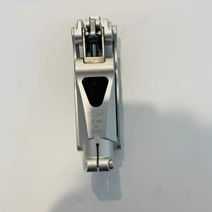 อุปกรณ์ฟื้นฟูการเดิน ขาเทียม ข้อเข่าแบบล็อคทรงเรขาคณิต ข้อเข่าขาเทียมแบบลมห้าแกน - Product Image 3