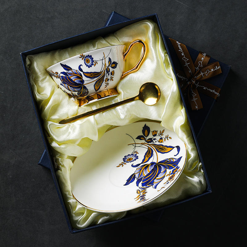 Blue flower 1 cup 1 plate 1 spoon gift box