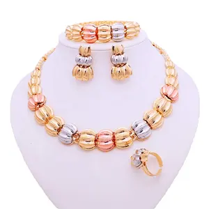 Hot sale alloy 18k gold necklace set for bride woman fashion 'jewelery' necklace set cheap price 4pcs jewelry set