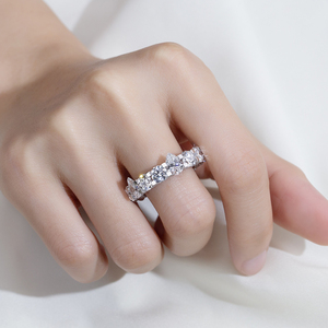 Bague de mariage Messi Jewelry MSR-2087 en or 10 carats, forme poire ronde, diamant éternité, diamant de laboratoire - Product Image 1